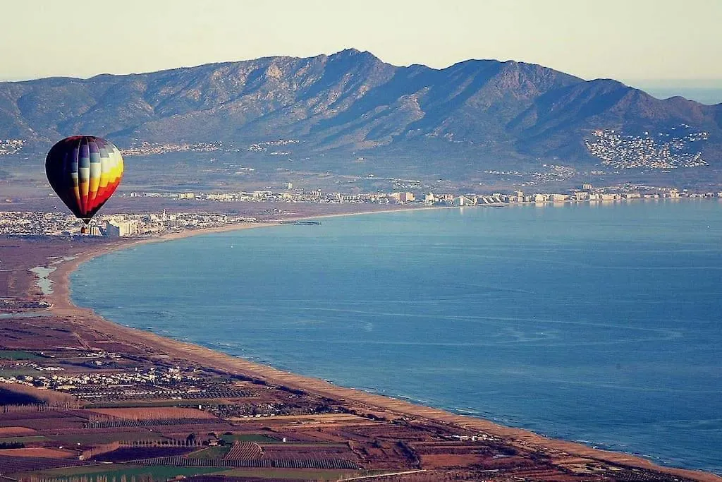 Ephemeral Holidays P.5 - Hidromasaje Empuriabrava Spagna